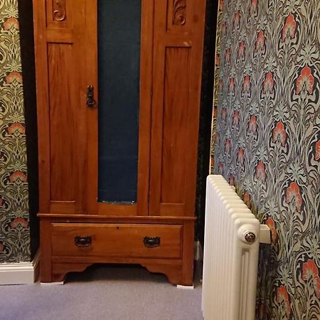The Bear Bread Bakery B&B, Ensuite Rooms Above The Bakery, Colyton Exterior foto