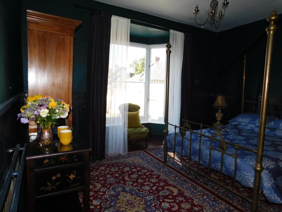 The Bear Bread Bakery B&B, Ensuite Rooms Above The Bakery, Colyton Exterior foto
