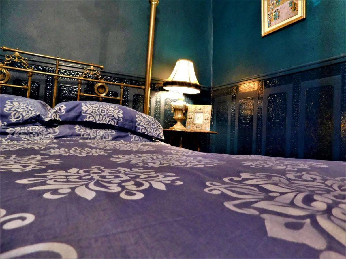 The Bear Bread Bakery B&B, Ensuite Rooms Above The Bakery, Colyton Exterior foto