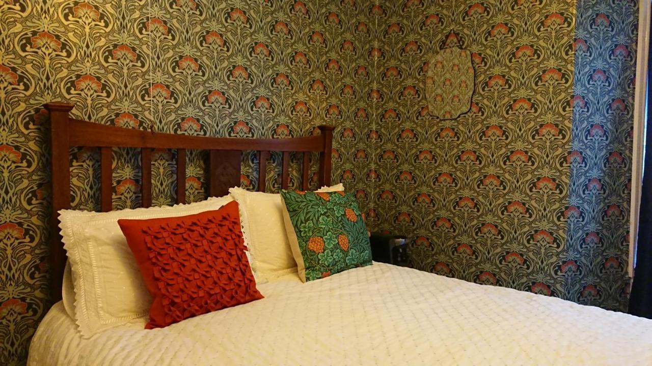 The Bear Bread Bakery B&B, Ensuite Rooms Above The Bakery, Colyton Exterior foto